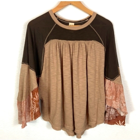 We The Free Friday Fever mixed media Top boho dolman sleeves oversized - Picture 6 of 10